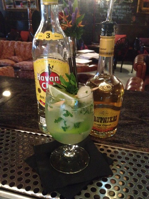 Red Baron's Lounge Bar - VIC Tourism 2