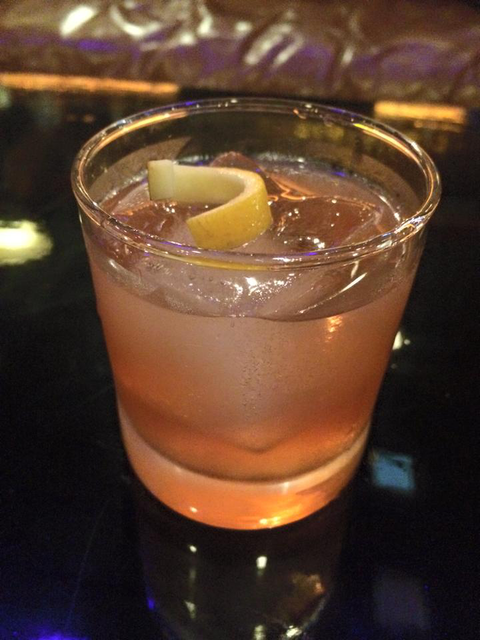 Red Baron's Lounge Bar - VIC Tourism 5