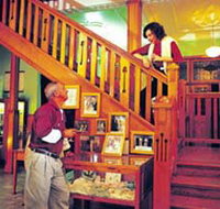 Hotel Corones - VIC Tourism