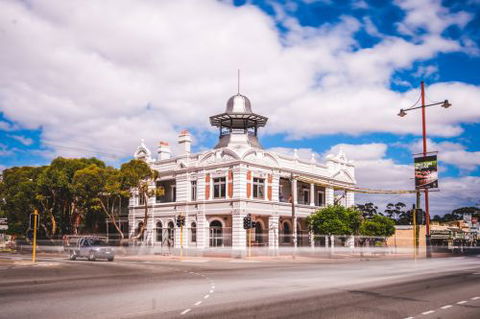 The Guildford Hotel - VIC Tourism 0