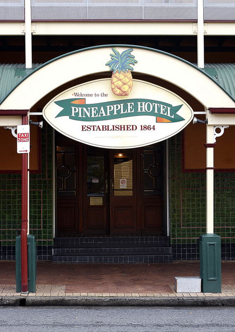 Pineapple Hotel - VIC Tourism 2