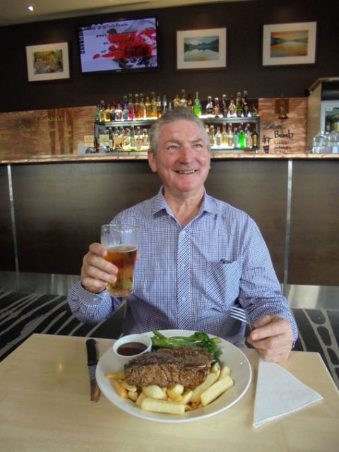 Zebra Crossing Bar & Bistro - VIC Tourism 0