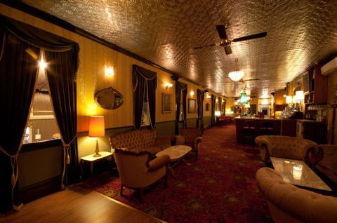 Back Bar Cocktail Lounge & Function Venue - VIC Tourism 2
