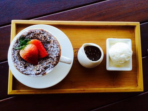 Q Bar & Brasserie On The Avenue - VIC Tourism 4
