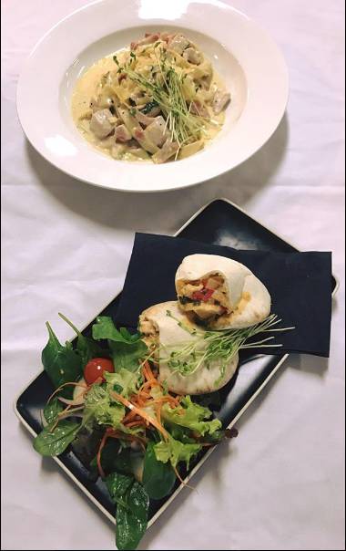 Woods And Irons Restaurant @ The Moranbah Golf Club - VIC Tourism 2