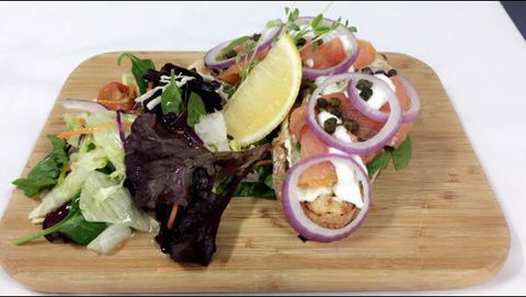 Woods And Irons Restaurant @ The Moranbah Golf Club - VIC Tourism 3