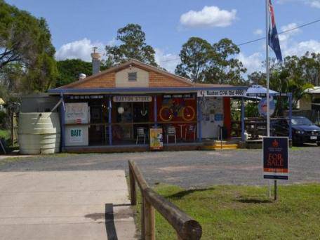 Buxton General Store - VIC Tourism 0