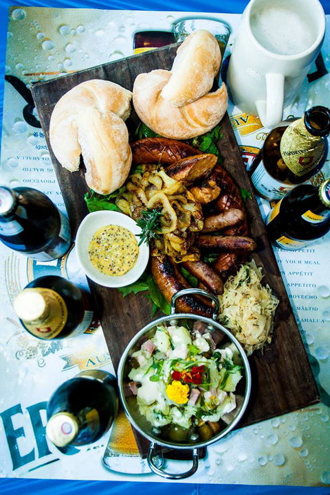 Denmans Beer Cafe - VIC Tourism 4