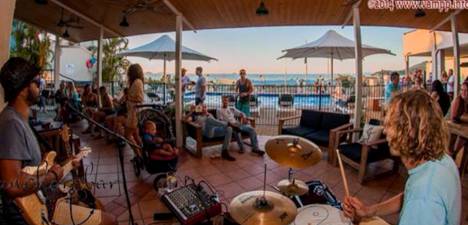 Anchor Bar - VIC Tourism 1