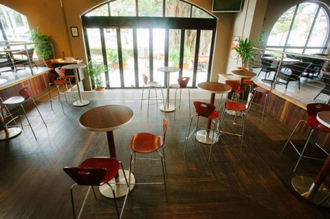 Seaview Hotel - VIC Tourism 2