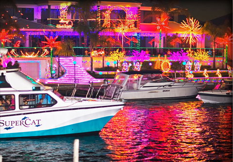 Christmas Lights Cruise - VIC Tourism 1