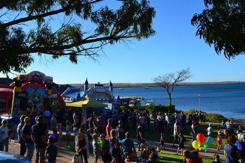 Streaky Bay New Years Eve Children's Festival And Fireworks - VIC Tourism 1