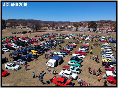 ACT Holden Day - VIC Tourism 0