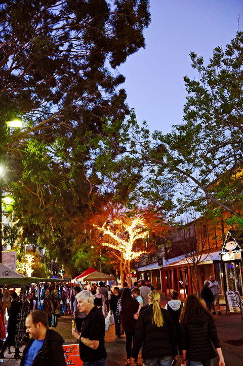 Alice Springs Town Council Night Markets - VIC Tourism 0