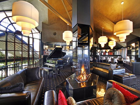 Christmas Celebration At Echoes Boutique Hotel - VIC Tourism 1