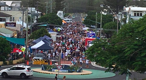 Eat Street Yamba - VIC Tourism 0