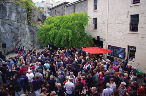 Rektango - VIC Tourism 0