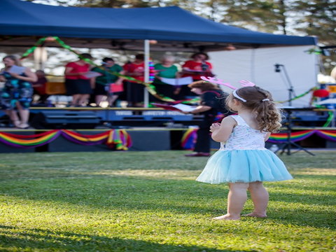 Yass Community Christmas Carols - VIC Tourism 2