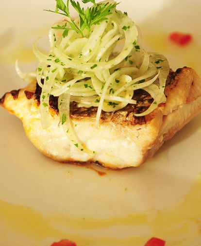Mezzaluna Ristorante Italiano - VIC Tourism 0