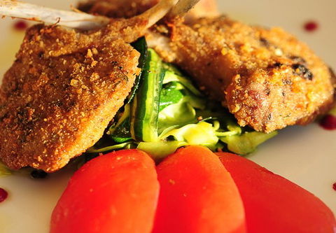 Mezzaluna Ristorante Italiano - VIC Tourism 1