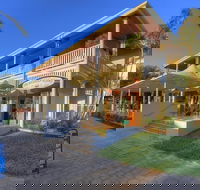 Sovereign Resort Hotel - VIC Tourism