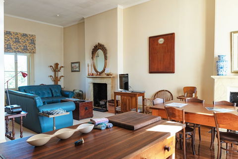 Fire Station Inn - VIC Tourism 2