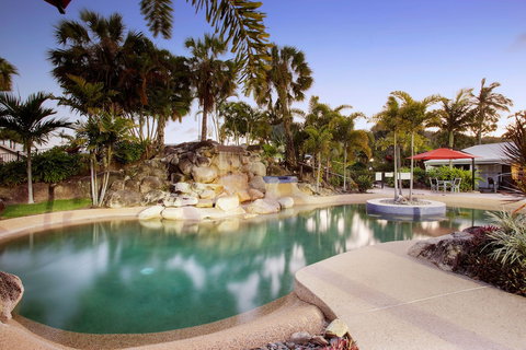 Mission Beach Resort - VIC Tourism 2