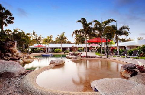 Mission Beach Resort - VIC Tourism 5