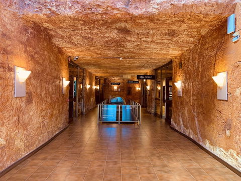 Desert Cave Hotel - VIC Tourism 0