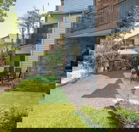 Glen Eden Beach Resort