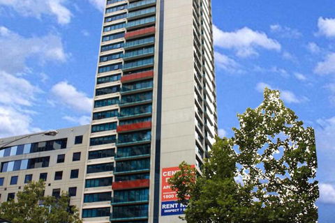 City Tempo Queen St - VIC Tourism 1