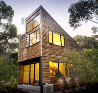 DULC Cabins - VIC Tourism