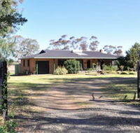 Talga Vines Vineyard Escape - VIC Tourism
