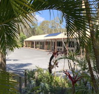 Tin Can Bay Motel