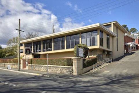 Commodore Regent - VIC Tourism 0