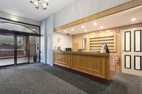 Commodore Regent - VIC Tourism 4