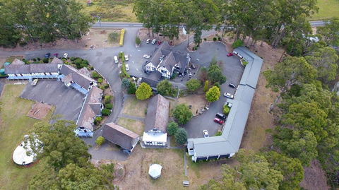 Fox And Hounds Inn - VIC Tourism 0