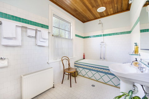 Silvermere - VIC Tourism 6