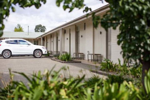 Merivale Motel - VIC Tourism 0