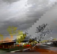 Halls Creek Motel - VIC Tourism