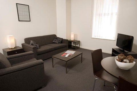 Franklin Apartments - VIC Tourism 6