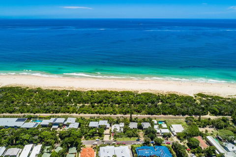 A PERFECT STAY - Allure - VIC Tourism 1