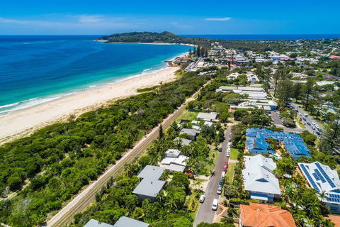 A PERFECT STAY - Allure - VIC Tourism 2
