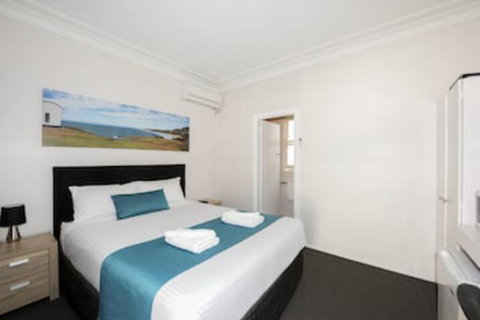 Port Macquarie Motel - VIC Tourism 0