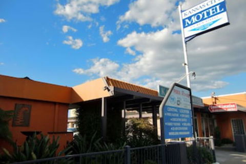 Bairnsdale Kansas City Motel - VIC Tourism 0