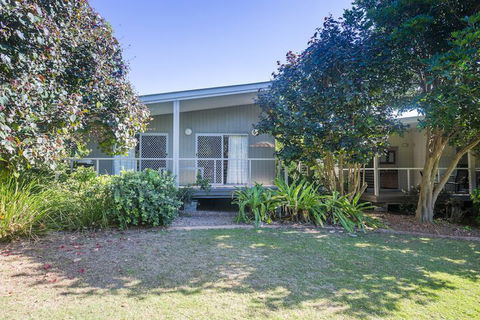 Fingal Bay Holiday Park - VIC Tourism 3