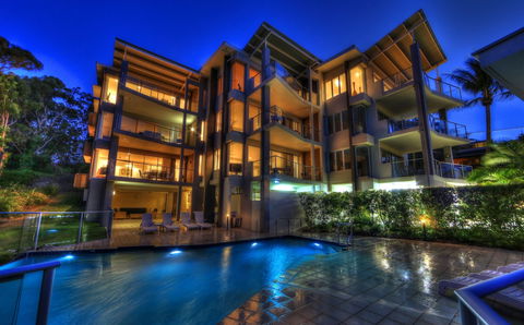 Rainbow Ocean Palms Resort - VIC Tourism 5