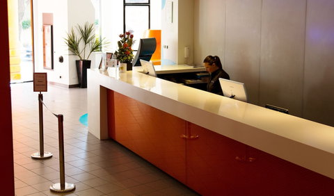 Cambridge Hotel Sydney - VIC Tourism 0