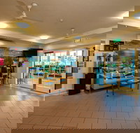 Cairns Queens Court - VIC Tourism