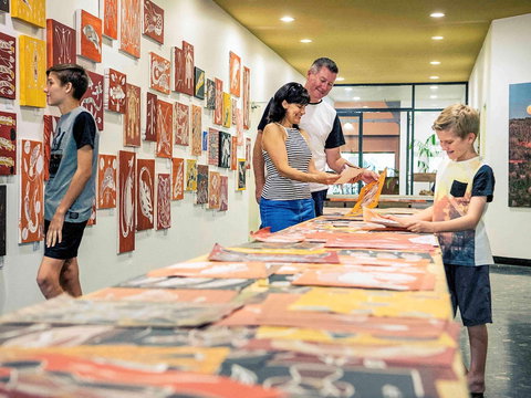 Mercure Kakadu Crocodile Hotel - VIC Tourism 2